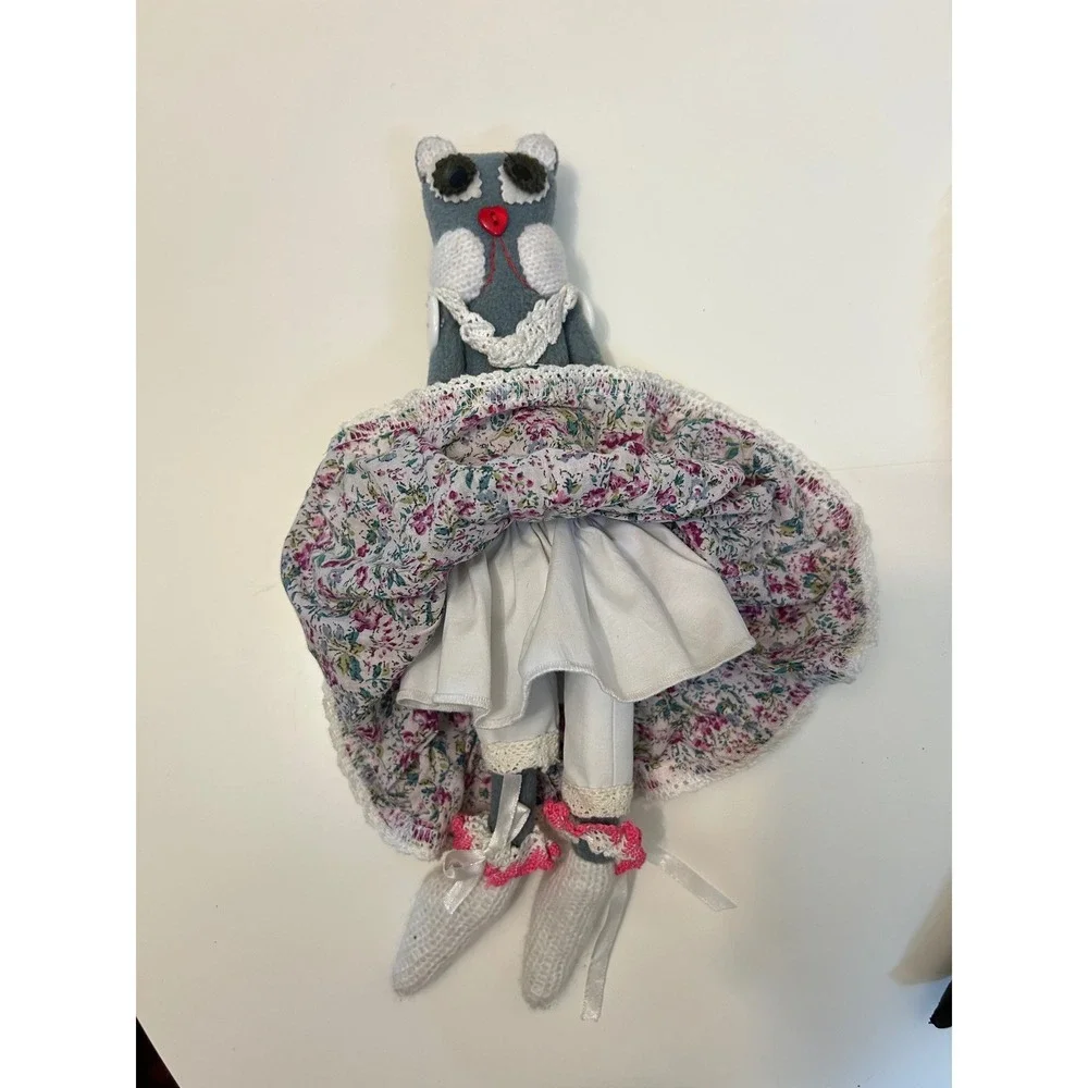 Handmade Folk Art Cat Doll Set Mother and Kitten Floral Lace Tiered Dress Felt